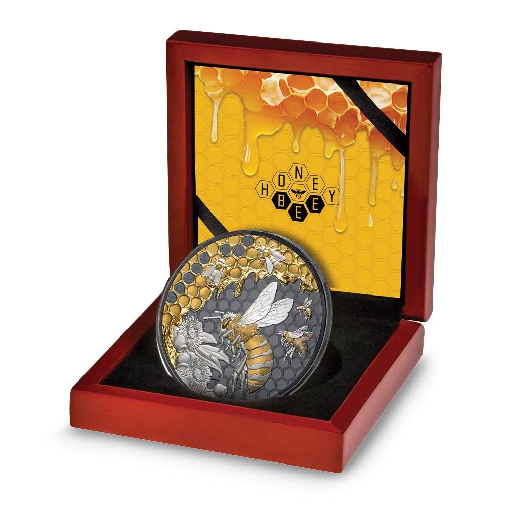 2026 5 oz Black Proof Niue Silver Honey Bee Coin (Box + CoA, Gold Plating) - Image 3