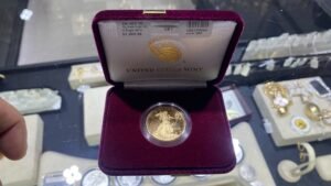 Read more about the article 1/2 oz Gold Coins